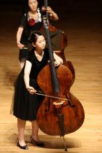 成美京低音提琴合奏2010