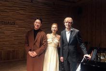 Mikyung Sung mit ihrem Mann und Ilya Rashkovsky