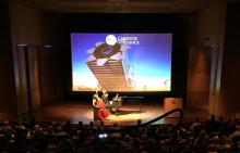Mikyung Sung y Jaemin Shin en el evento de Astronomía Carnegie, Auditorio Rothenberg de El Huntington, 2018